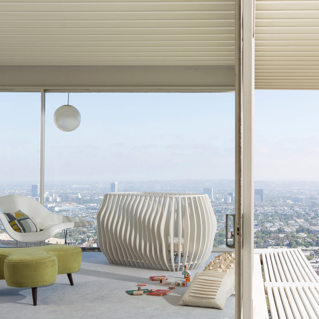 NW14001MW,Nursery Works,Gradient Crib in Moon White